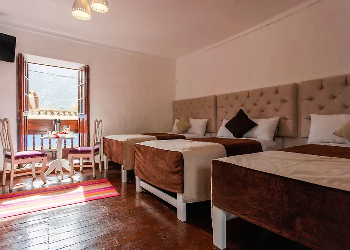 Hotel Rhouse 3*
